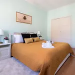 Apartamento Host Wise - Colorful Bright Flat With Balcony Oporto