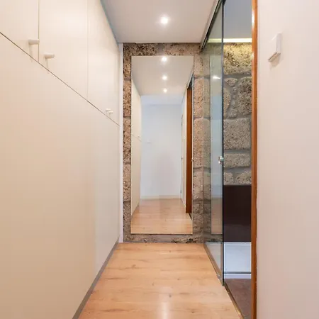 アパート Host Wise - Colorful Bright Flat With Balcony *