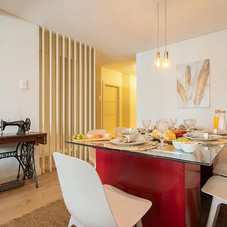 Apartment Host Wise - Colorful Bright Flat With Balcony *