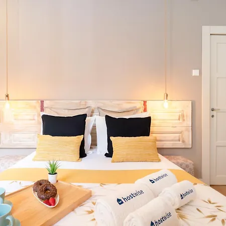 Host Wise - Colorful Bright Flat With Balcony Apartment Porto