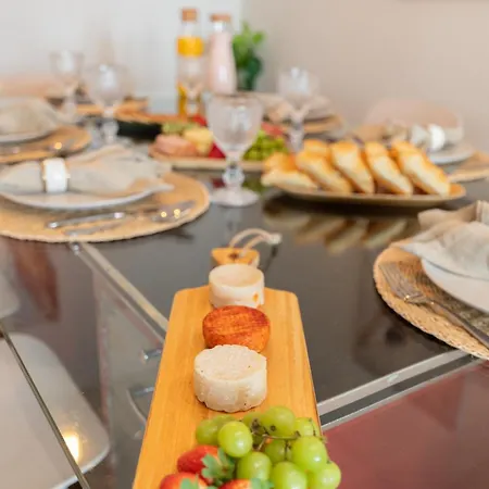 Host Wise - Colorful Bright Flat With Balcony * Porto