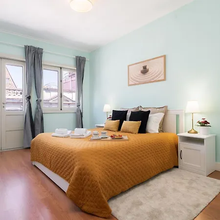 Host Wise - Colorful Bright Flat With Balcony *