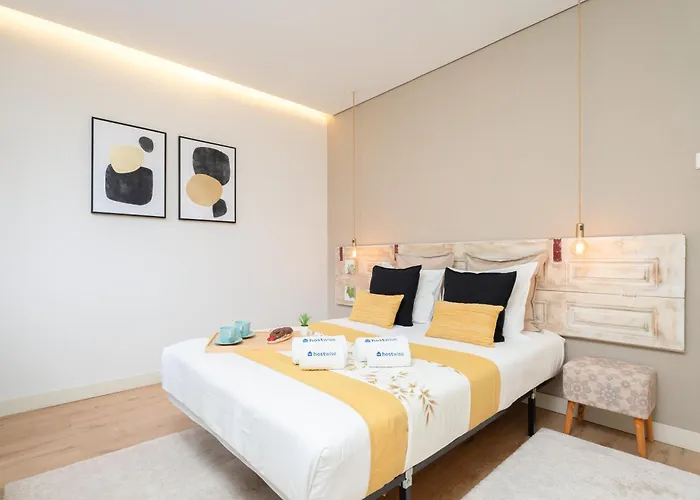 Διαμέρισμα Host Wise - Colorful Bright Flat With Balcony *