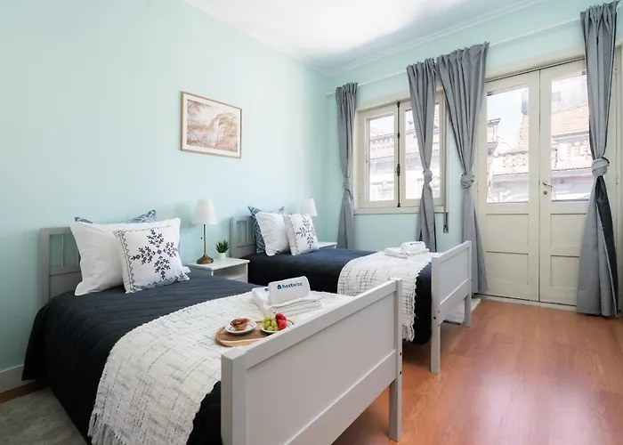 Host Wise - Colorful Bright Flat With Balcony דירה פורטו