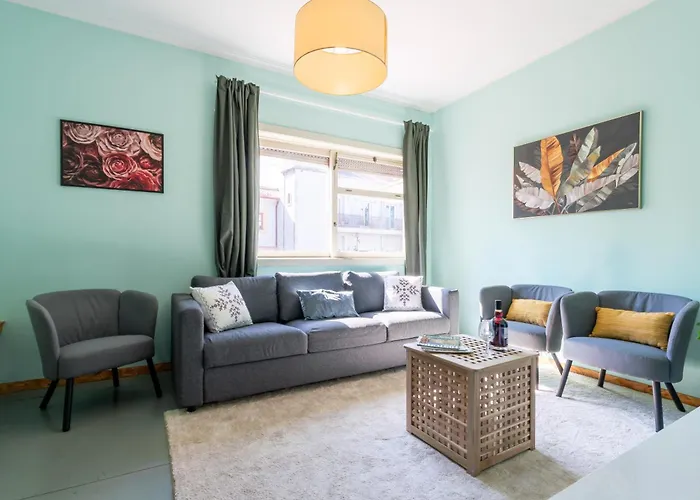 Host Wise - Colorful Bright Flat With Balcony Διαμέρισμα Πόρτο