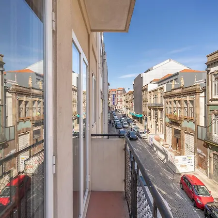 Host Wise - Colorful Bright Flat With Balcony アパート ポルト