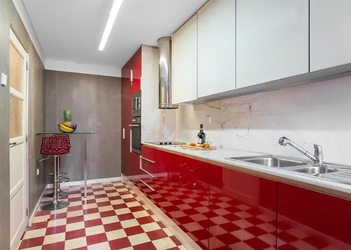 Host Wise - Colorful Bright Flat With Balcony アパート *