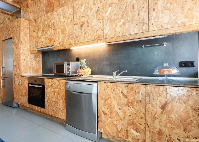 Host Wise - Colorful Bright Flat With Balcony アパート *