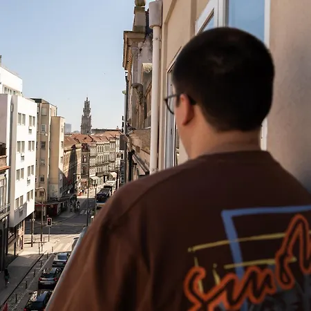Host Wise - Colorful Bright Flat With Balcony * Oporto